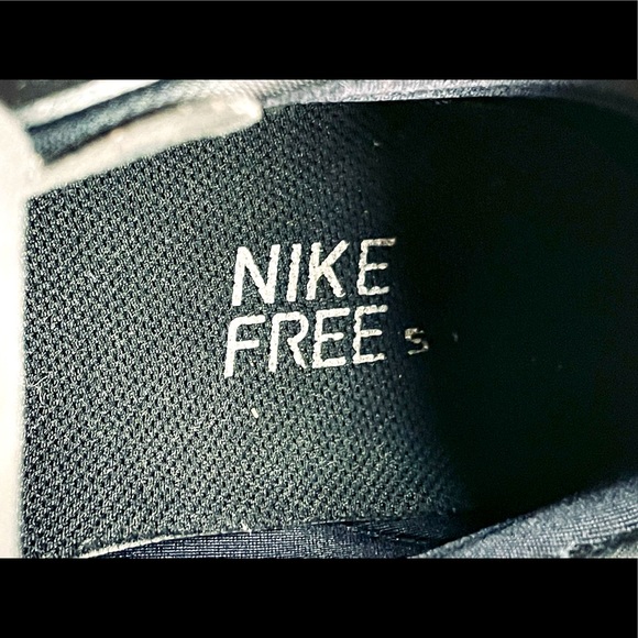 ALL BLACK NIKE FREES - Picture 3 of 5